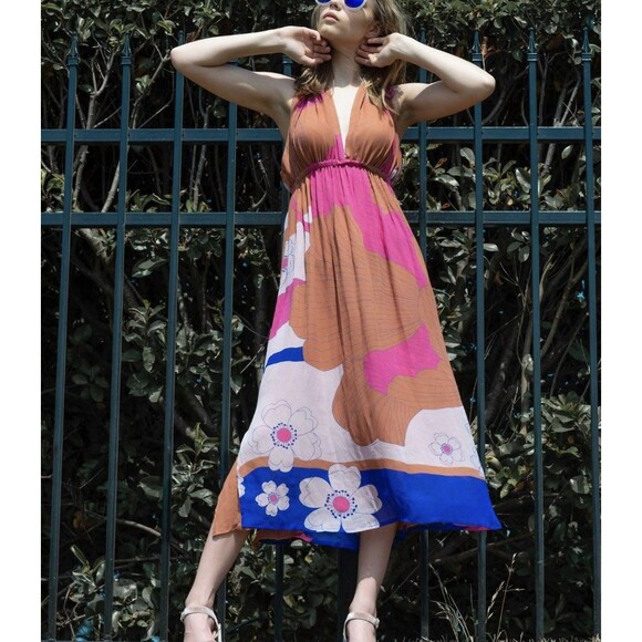 a peace treaty Pants - A Peace Treaty Women's Jumpsuit Chiffon Sleeveless V Neck Xs/s